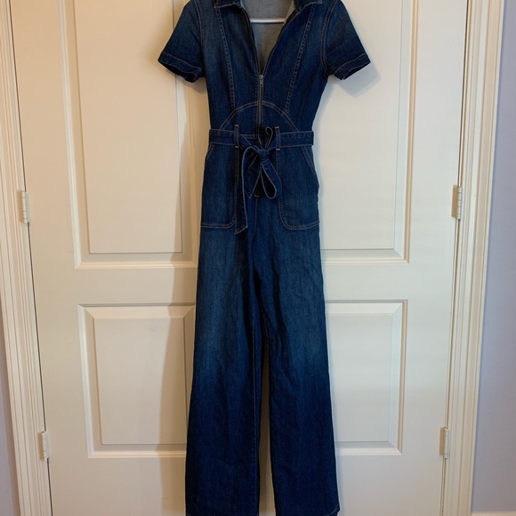 Alice + Olivia Gorgeous Wide Leg Jumpsuit - Picture 3 of 4